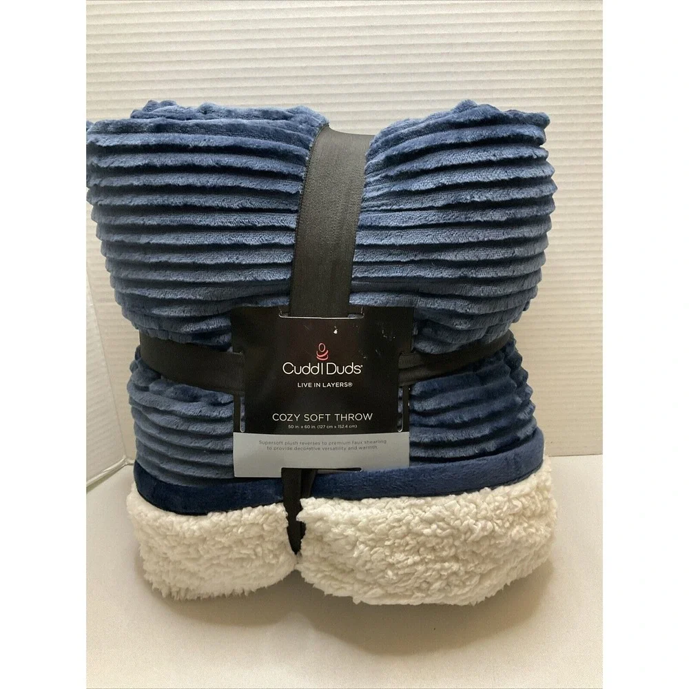 Cuddle Duds Navy‎ Blue Rib Microplush & Sherpa Fleece Plush Throw Blanket, 50x60